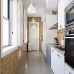 Beautiful 3-story House In Chiado With A 40m² Private Terrace Apartmán Lisboa