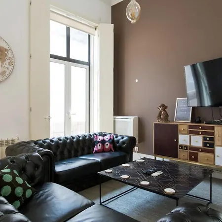 Beautiful 3-story House In Chiado With A 40m² Private Terrace Apartment